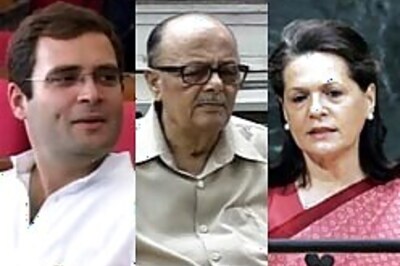 After his outburst, Sonia cold shoulders Arjun