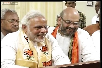 Congress demands FIR against Modi for 'violation' of model code