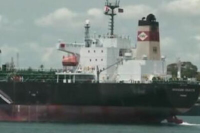 Hundreds of migrants feared drowned off Libya