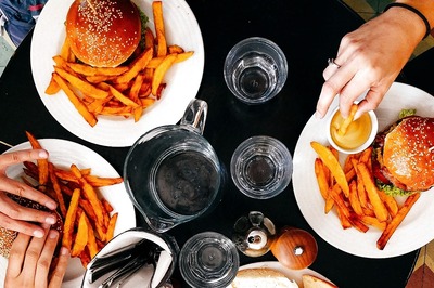 Restaurant Bills To Increase As High Inflation Pushing Up Raw Material Prices, Know More