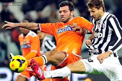 Juventus extend Serie A lead after Roma drop points