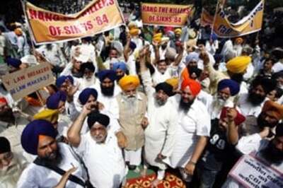 Punjab simmers, Sikh protestors gun for Tytler