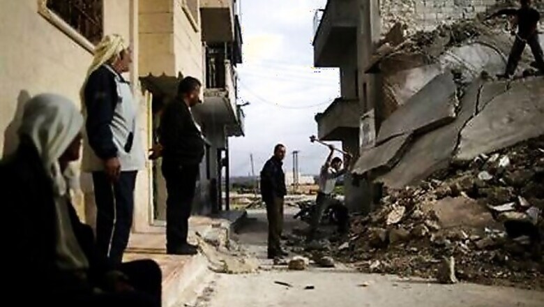 Syria fires Scud missiles at rebels: Official
