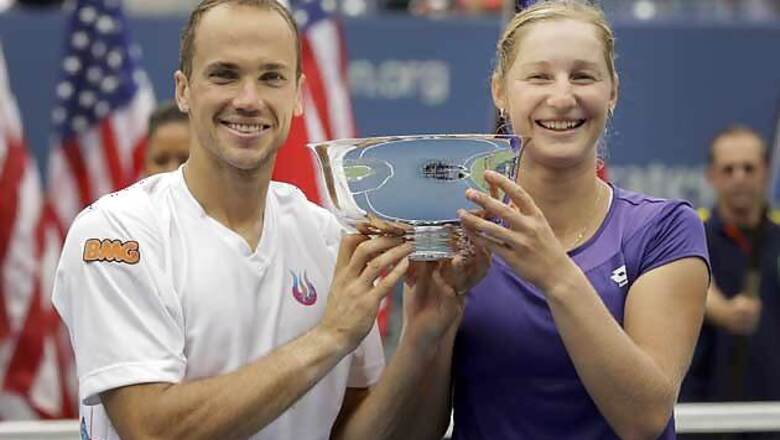 Soares-Makarova win US Open mixed doubles title