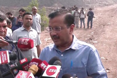 'Will Fight MCD Polls on Garbage Issue': Kejriwal Calls Himself 'Shravan Kumar' at Ghazipur Landfill