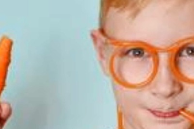 Nutritionist Suggests Foods To Boost Eye Health