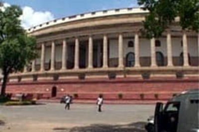 Left, BJP lock horns in Parliament; Houses adjourned