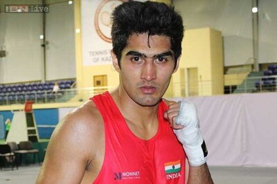 CWG 2014: Boxers Vijender, Devendro enter quarters