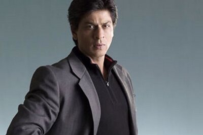 'Jab Tak Hai Jaan' postpones SRK's autobiography
