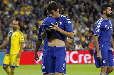 Chelsea repeat drubbing of Maccabi to close in on Champions League last 16