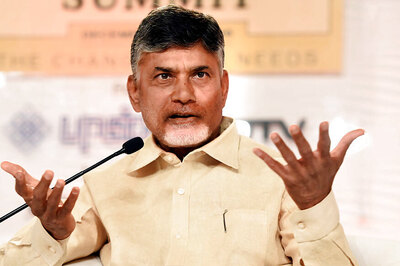 TDP Cadre Clash With Police Objecting to Flying Drones over Chandrababu Naidu's Rented House