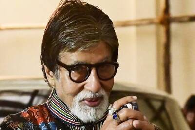 Amitabh Bachchan Says He Cut a Vein on Left Calf, Was Rushed to Hospital