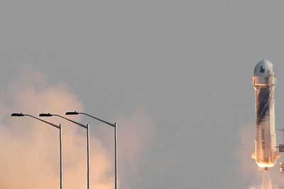 Jeff Bezos, Richard Branson Yet Not 'Commercial Astronaut' as US Agency Tightens Its Definition