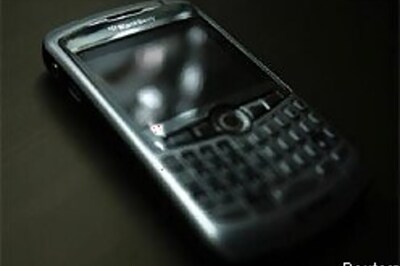 No security threat from Blackberry: Govt