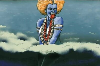 News18 Evening Digest: Ukraine’s Tweet on 'Maa Kali' Sparks Outrage; Meet PM Modi's Mentor & Other Top Stories