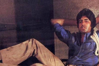 When Amitabh Bachchan's Blockbuster Deewar Was In Theatres For Almost 2 Years