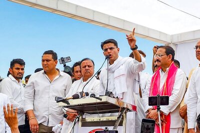 Rajasthan in-Charge Randhawa to Meet With State Unit Chief, Co-Incharges Amid Challenge From Pilot