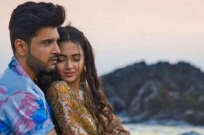 Poster of Karan Kundrra, Tejasswi Prakash's Music Video Rula Deti Hai Out.