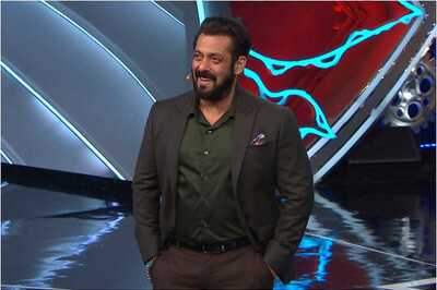 Salman Khan Adds Hilarious Twist to His Wish for Childhood Friend on Wedding Anniversary