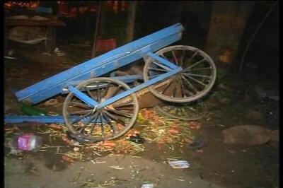 Bangalore: Speeding Land Rover rams into vegetable vendors, 3 dead