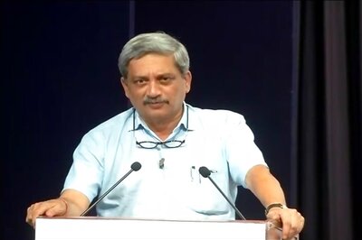 Told Soldiers to Shoot Enemy, Not Wait to be Martyred: Parrikar