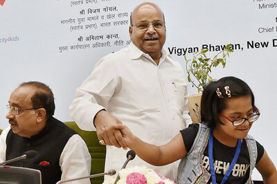 Constitution's Articles 370 and 35A will be Scrapped by Modi Govt, Says Union Minister Thaawarchand Gehlot
