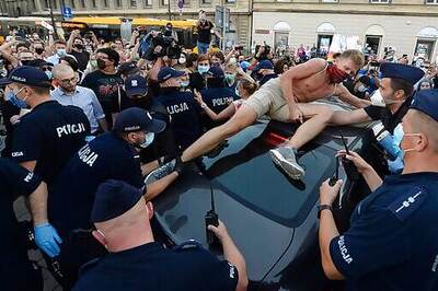 Arrest of Polish LGBT activist leads to scuffle with police