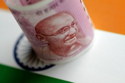 Rupee Jumps 40 Paise to 68.74 Against US Dollar