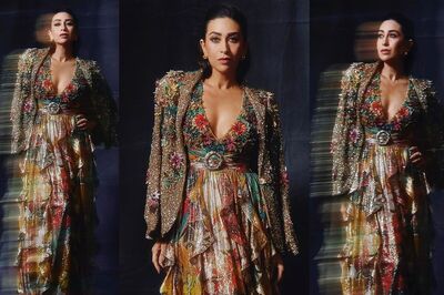 Karisma Kapoor’s Lakmé Fashion Week X FDCI Appearance Was All About Bling