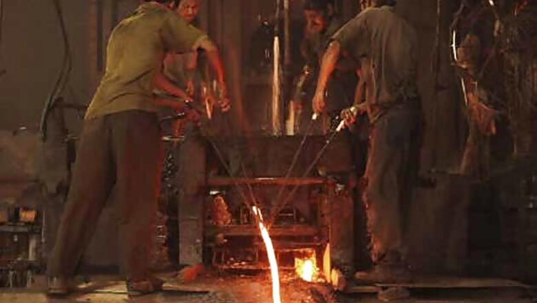 March '12 IIP drops 3.5 pc compared to March '11
