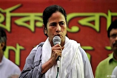 Chit fund scam: Mamata vows to repay defrauded investors