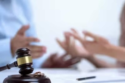 Woman Wants Divorce From Husband After Mother-In-Law 'Secretly' Used Her Makeup