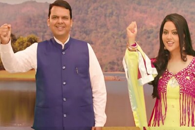 Maharashtra CM Fadnavis, Wife Sway to Sonu Nigam Song in Video on Mumbai's Rivers