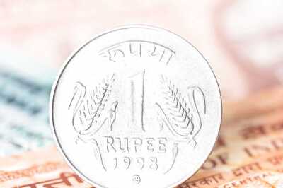 How Much Is Rupee Likely to Fall In Coming Days Despite FPI Net Inflows? Experts Explain