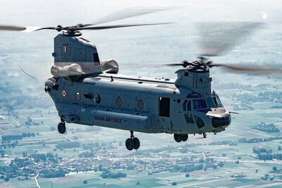 IAF's Chinook Sets Record For Longest Non-Stop Helicopter Sortie; Flies from Chandigarh to Jorhat