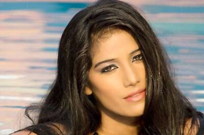Poonam Pandey to Share New Video with Fans Soon