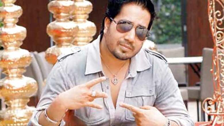 Singer Mika Singh to now act and produce films