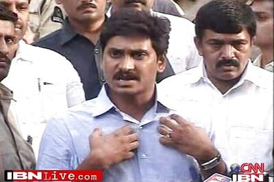 DA case: Jagan Reddy's wife attacks CBI