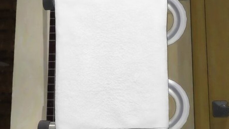 How to Choose Bathroom Towel Colors