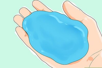 How to Get Spray Paint off a Car