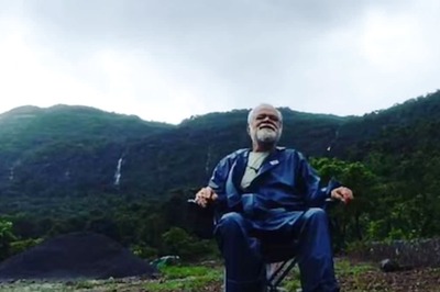 Why This Actor, Despite Success, Still Stays In Village