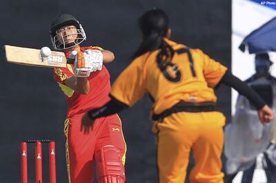 Pakistan through to women's cricket semis