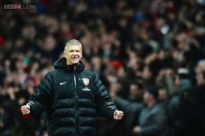 Arsene Wenger targets two or three new Arsenal signings