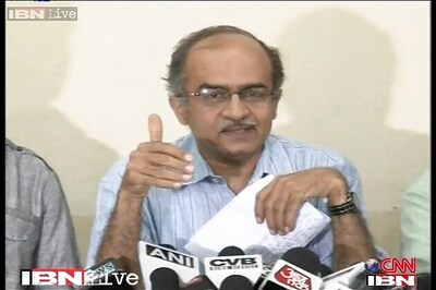 Axed from AAP's PAC at behest of Kejriwal, suggests Prashant Bhusan