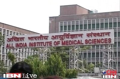High-tech mobiles used in AIIMS paper leak