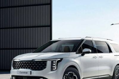 Kia Carnival Limousine Pre-Bookings Open Today