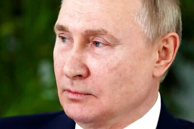 Russian Economy in 'Shock' From 'Absolutely Unprecedented' Economic War, Says Kremlin