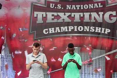 Meet  the fastest texter in America