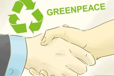 How to Volunteer to Advance Your Career