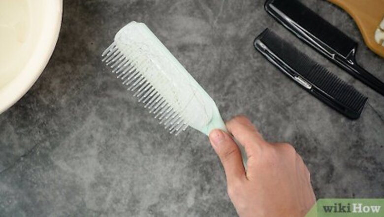 How to Remove Hair from a Brush